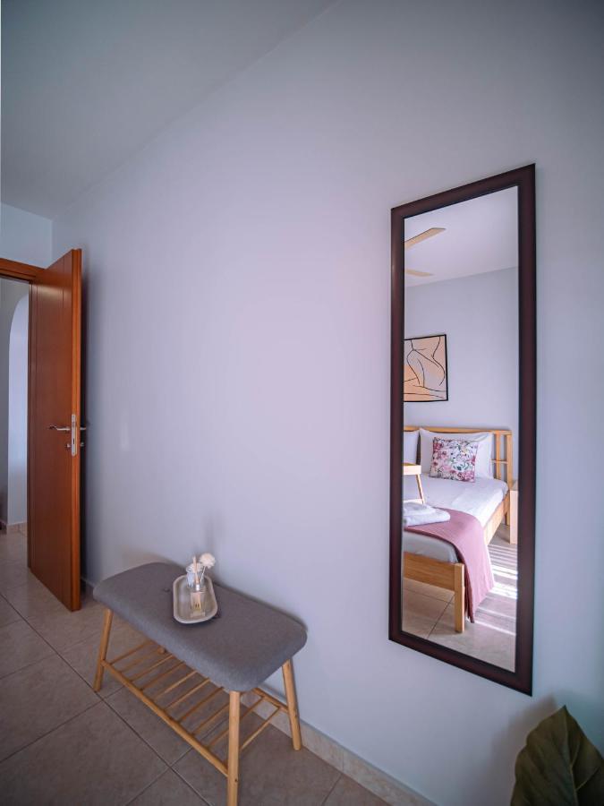 Urban Flat - Central Spot Apartments Volos Buitenkant foto