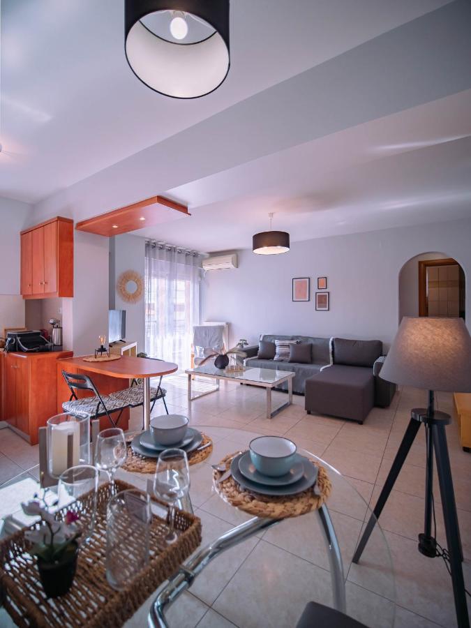 Urban Flat - Central Spot Apartments Volos Buitenkant foto