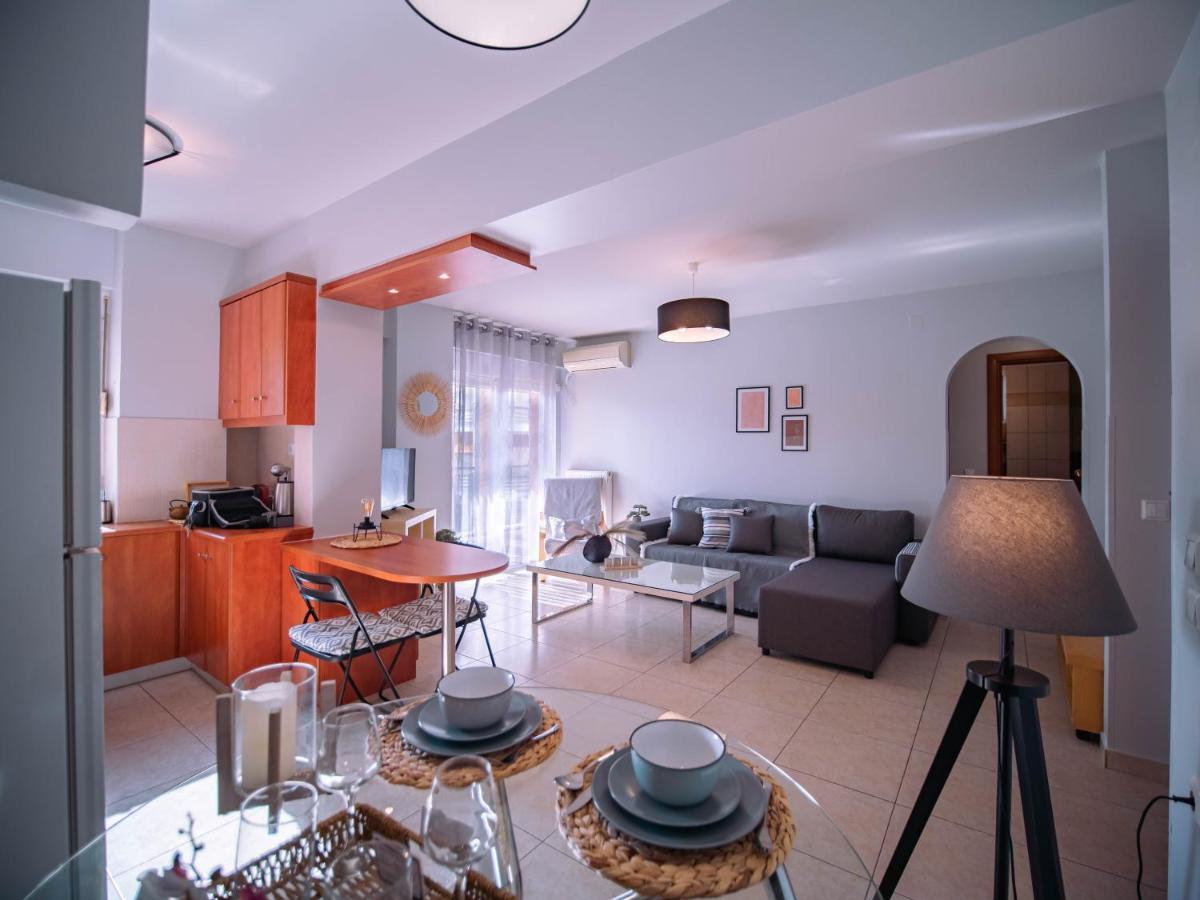 Urban Flat - Central Spot Apartments Volos Buitenkant foto