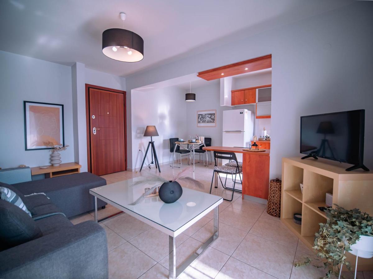 Urban Flat - Central Spot Apartments Volos Buitenkant foto
