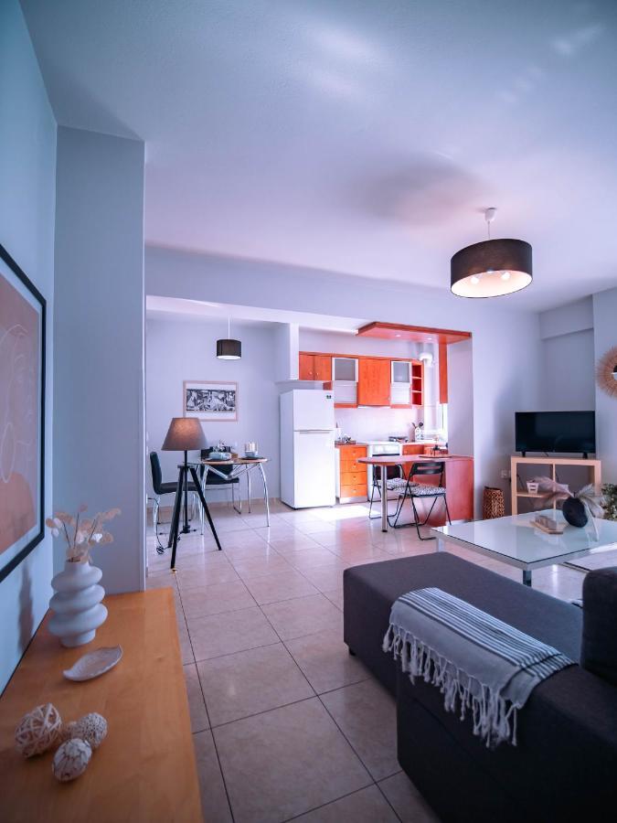 Urban Flat - Central Spot Apartments Volos Buitenkant foto